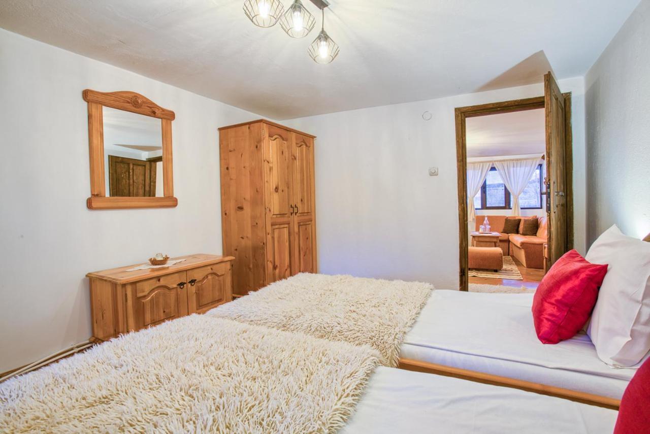 Apartamento 4- Bdr House Monument Of Culture & Architecture By Flat Mаnager Bansko Exterior foto