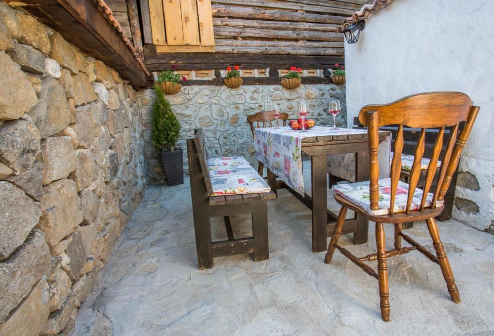 Apartamento 4- Bdr House Monument Of Culture & Architecture By Flat Mаnager Bansko Exterior foto